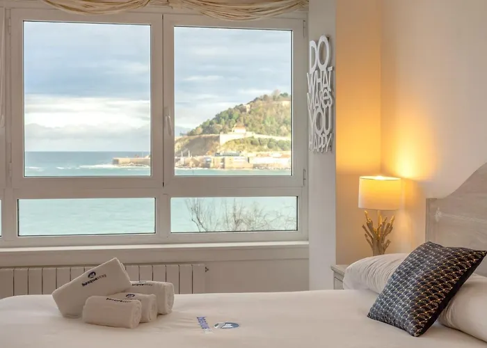 Maskortxo - Basque * サン・セバスティアン